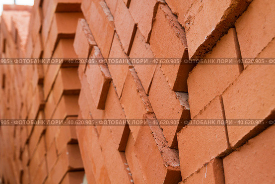 The red brick building on the basis of. Стоковое фото, фотограф Виктория Подгорная / Фотобанк Лори