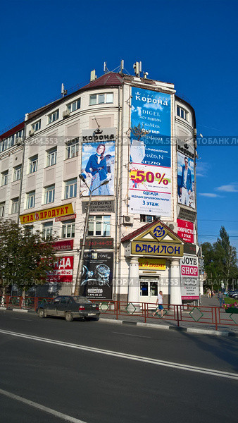 Торговый центр''Вавилон''.Самара. (2017 год). Редакционное фото, фотограф Кургузкин Константин Владимирович / Фотобанк Лори