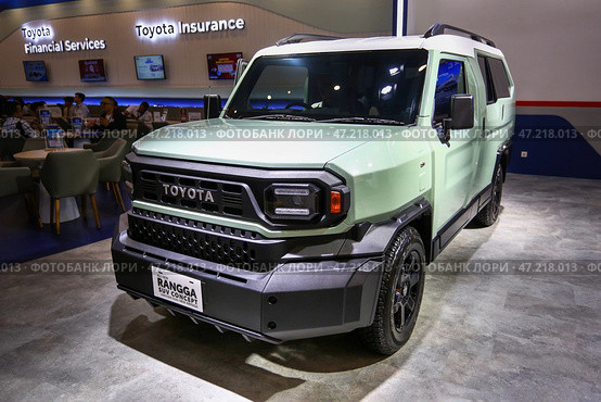 Toyota Hilux Rangga SUV Concept. Редакционное фото, фотограф Art Konovalov / Фотобанк Лори