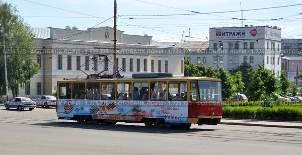 Трамвай в г.Орел (2010 год). Редакционное фото, фотограф Ромашка / Фотобанк Лори