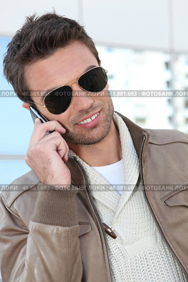 Trendy man with leather jacket. Стоковое фото, агентство Ingram Publishing / Фотобанк Лори