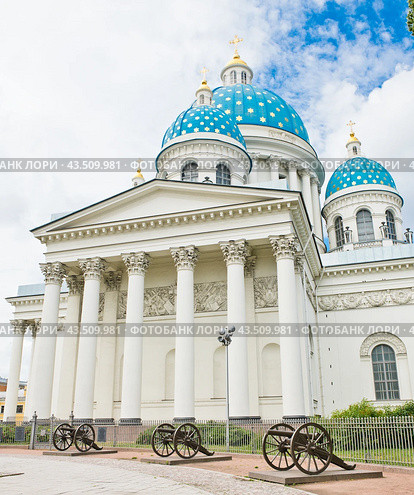 Троице-Измайловский собор (Троицкий собор). Санкт Петербург. Россия (2024 год). Редакционное фото, фотограф E. O. / Фотобанк Лори