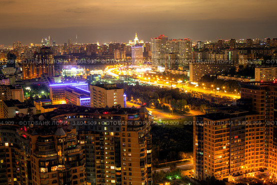 Тропарёво-Никулино с Миракс Парка (2012 год). Редакционное фото, фотограф Kremchik / Фотобанк Лори