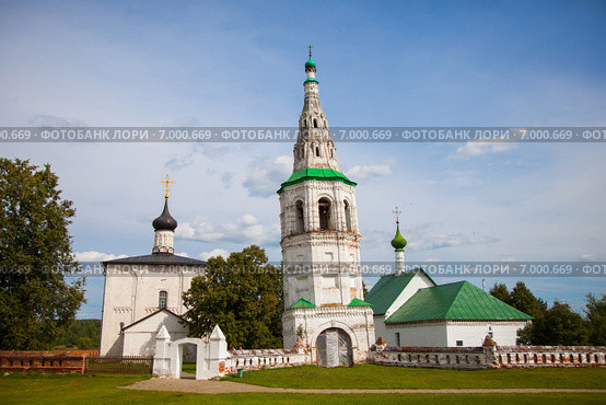 Церковь Бориса и Глеба, село Кидекша, Владимирская область, самая старая церковь (2014 год). Стоковое фото, фотограф Андрей Пожарский / Фотобанк Лори