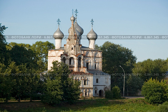 Церковь Иоанна Златоуста (Мироносицкая) в Вологде, 1664 год (2014 год). Стоковое фото, фотограф Александр Щепин / Фотобанк Лори