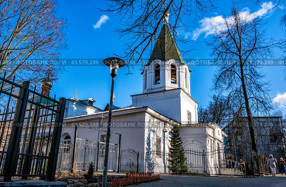 Церковь Похвалы Пресвятой Богородицы (Нижний Новгород) (2020 год). Редакционное фото, фотограф Илья Старков / Фотобанк Лори