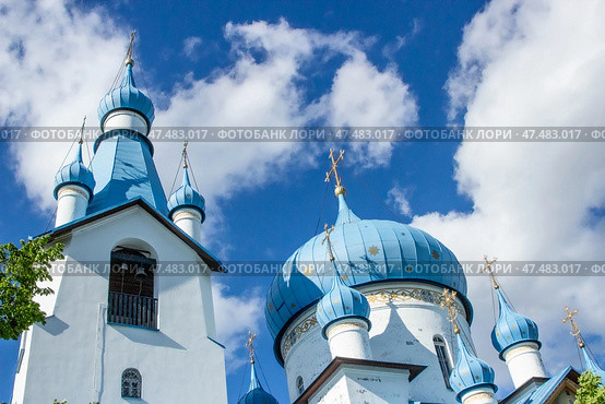 Церковь Рождества Христова на Средней Рогатке (2022 год). Стоковое фото, фотограф FOTOvZAPASE / Фотобанк Лори
