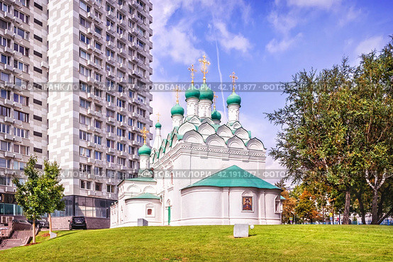 Церковь Симеона Столпника, улица Поварская, Москва (2023 год). Стоковое фото, фотограф Baturina Yuliya / Фотобанк Лори