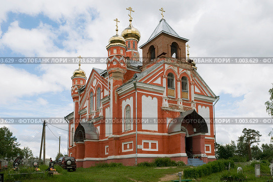 Церковь Тихвинской иконы Божьей Матери 1874г. Егла Новгородская область (2009 год). Стоковое фото, фотограф Александр Щепин / Фотобанк Лори