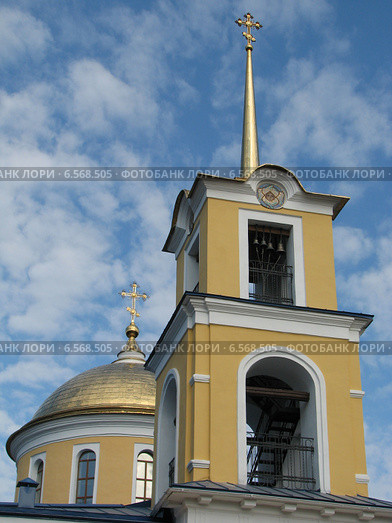Церковь Успения Пресвятой Богородицы в Зубцове, Тверская область (2011 год). Стоковое фото, фотограф lana1501 / Фотобанк Лори