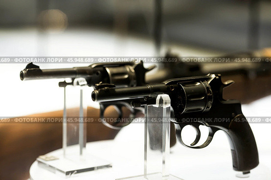 TULA, Russia - August 16, 2024: Tula State Museum of Arms. Permanent exhibition "The history of small arms and bladed weapons from the 14th century to the present". Редакционное фото, фотограф Photojuli / Фотобанк Лори