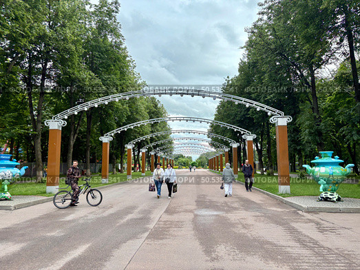 Тула. Центральный парк культуры и отдыха имени П. П. Белоусова. Редакционное фото, фотограф Терехова Марина / Фотобанк Лори