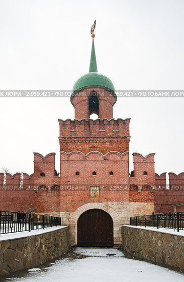 Тула. Тульский Кремль, Одоевская проездная башня (2011 год). Редакционное фото, фотограф Игорь Низов / Фотобанк Лори