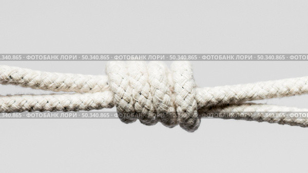 twisted cotton rope front view. Стоковое фото, агентство Ingram Publishing / Фотобанк Лори