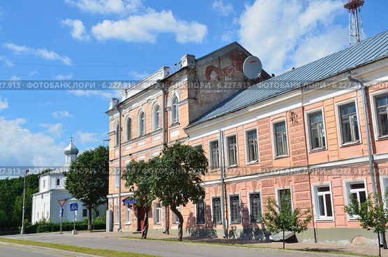 Улица Ильина на Торговой стороне в Новгороде Великом (2014 год). Стоковое фото, фотограф Овчинникова Ирина / Фотобанк Лори