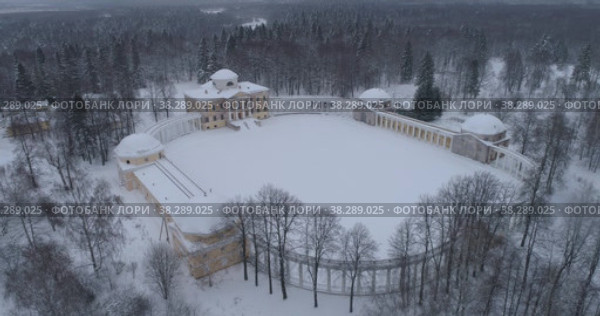 Усадьба Знаменское-Раёк. Облёт на коптере (2019 год). Редакционное видео, видеограф Евгений Ковалев / Фотобанк Лори