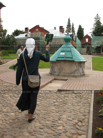 Валаамский экскурсовод (2008 год). Редакционное фото, фотограф Илекс / Фотобанк Лори
