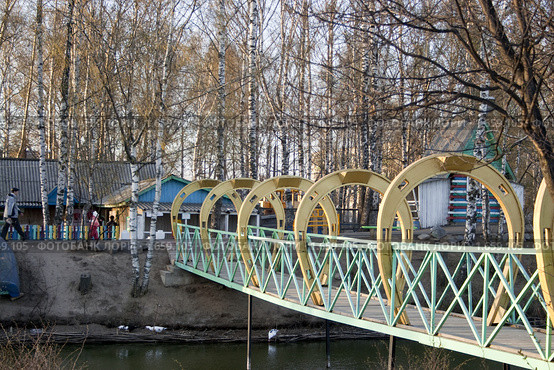 Вход в Медведевский зоопарк (2010 год). Стоковое фото, фотограф Людмила Ожиганова / Фотобанк Лори