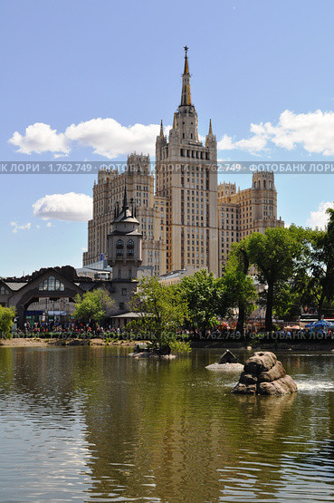 Вид из Московского зоопарка. Стоковое фото, фотограф Киринко Майя / Фотобанк Лори