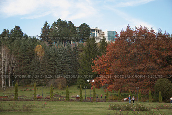 Вид на Храм Воздуха в городе Кисловодске осенним днём (2013 год). Стоковое фото, фотограф Александр Каргаполов / Фотобанк Лори