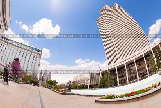 Вид на церковь Иисуса Христа  в Солт-Лейк-Сити, США (2015 год). Стоковое фото, фотограф Сергей Новиков / Фотобанк Лори