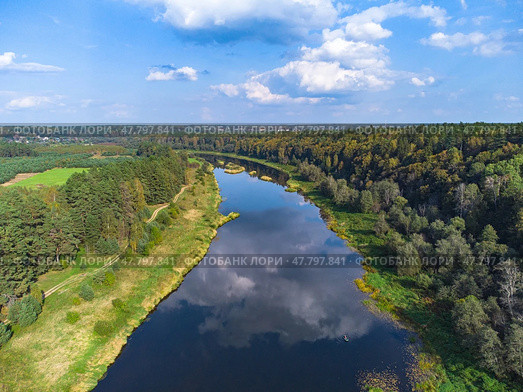 Вид сверху на реку Угра. Стоковое фото, фотограф Олег Спиридонов / Фотобанк Лори