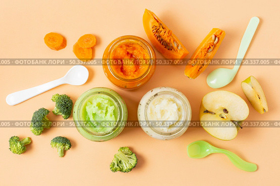 view baby food jars. Стоковое фото, агентство Ingram Publishing / Фотобанк Лори