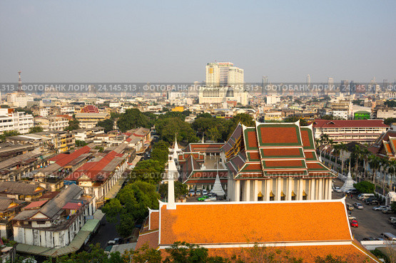 View of Bangkok and Wat Saket (2015 год). Стоковое фото, фотограф Юлия Белоусова / Фотобанк Лори