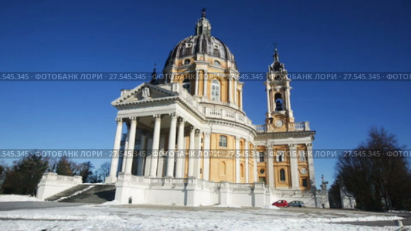 View of catholic Basilica of Superga one of symbol of Turin, Italy (2017 год). Стоковое видео, видеограф Яков Филимонов / Фотобанк Лори