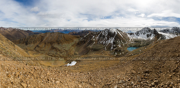 View of Caucasus mountains in autumn. Стоковое фото, фотограф Юлия Белоусова / Фотобанк Лори