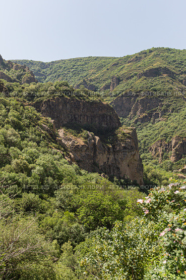 View of the mountains and forest in Armenia close to Geghard monastery. Kotayk region. Стоковое фото, фотограф Evgenia Shevardina / Фотобанк Лори