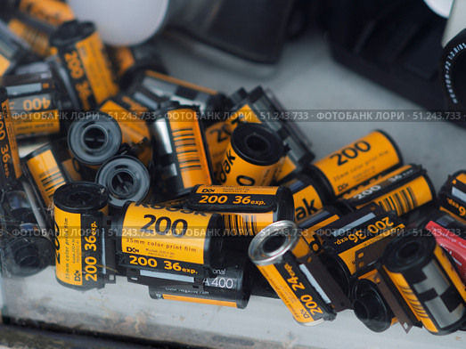 Vintage Kodak 200 36 Exposure Film Rolls Display. Редакционное фото, фотограф Sergakoff / Фотобанк Лори