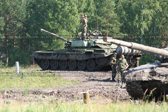 Военнослужащие на учебном полигоне (2018 год). Редакционное фото, фотограф Людмила Ефимова / Фотобанк Лори