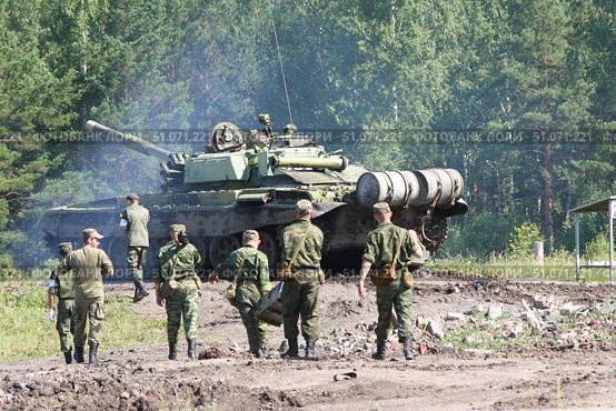 Военнослужащие на учебном полигоне (2018 год). Редакционное фото, фотограф Людмила Ефимова / Фотобанк Лори