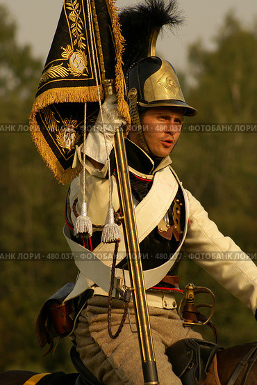Воин и знамя (2008 год). Редакционное фото, фотограф Смирнова Лидия / Фотобанк Лори