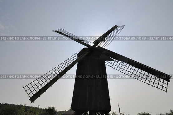 windmill on usedom. Стоковое фото, фотограф Ines Weiland-Weiser / PantherMedia / Фотобанк Лори