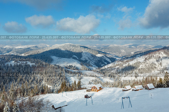 Winter Carpathian Mountains landscape, Ukraine. (2017 год). Стоковое фото, фотограф Юрий Брыкайло / Фотобанк Лори