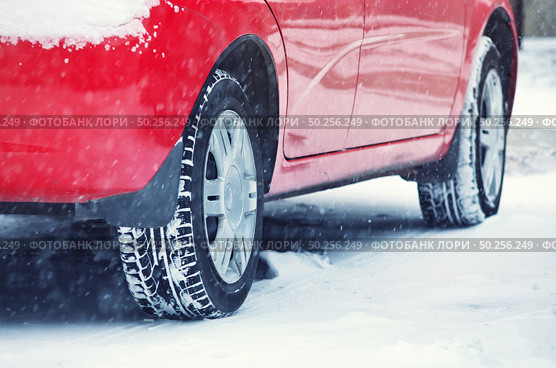 Winter tyres protective. Snow weather. Element of design. Стоковое фото, агентство Ingram Publishing / Фотобанк Лори