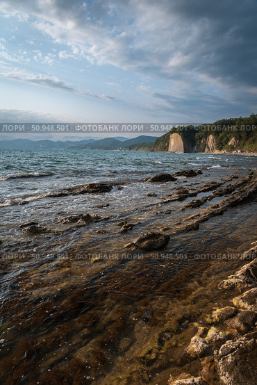 Закат на берегу моря. Sunset on the seashore. Стоковое фото, фотограф Михеев Эдуард / Фотобанк Лори