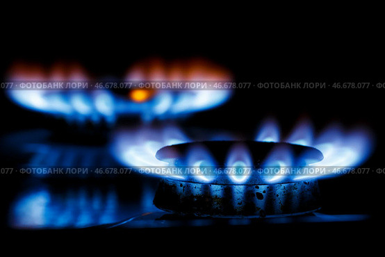 Зажженные конфорки на газовой плите. С. Стоковое фото, фотограф Елагин/Бизнес Online / ТАСС / Фотобанк Лори