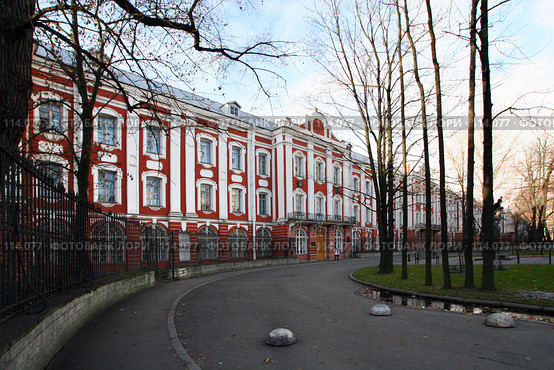 Здание СПбГУ (12 коллегий) (2007 год). Стоковое фото, фотограф Наталья Белотелова / Фотобанк Лори