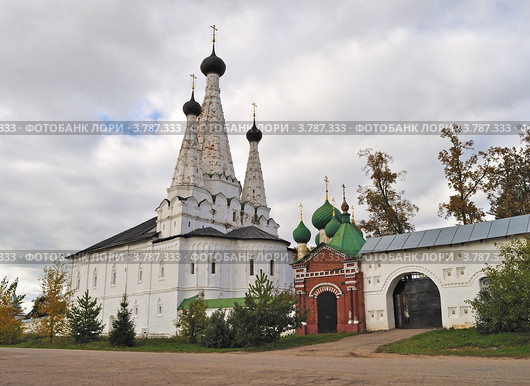 Женский Алексеевский монастырь в Угличе (2011 год). Стоковое фото, фотограф Виктор Сагайдашин / Фотобанк Лори