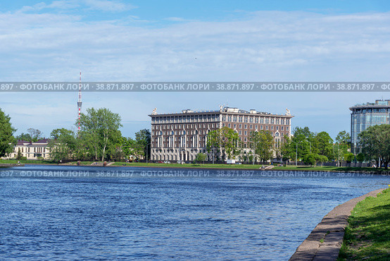 Жилой дом "Венеция". Санкт-Петербург (2018 год). Редакционное фото, фотограф Александр Щепин / Фотобанк Лори