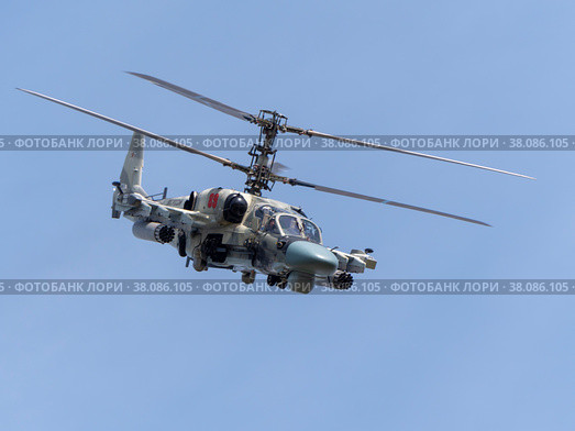 ZHUKOVSKY, RUSSIA - 25 July 2021: Demonstration of the Kamov Ka-52 Alligator attack helicopter of the Russian Air Force at MAKS-2021, Russia. Стоковое фото, фотограф Фотограф / Фотобанк Лори